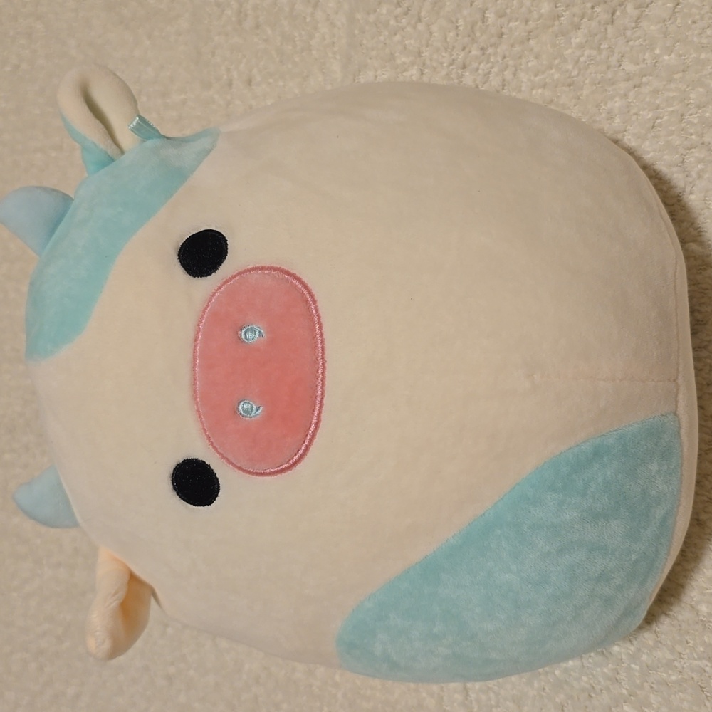 Squishmallows BELANA THE COW